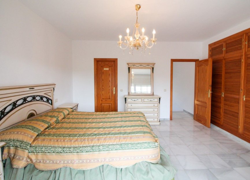 Resale - House - Detached Villa - Mijas - Calahonda