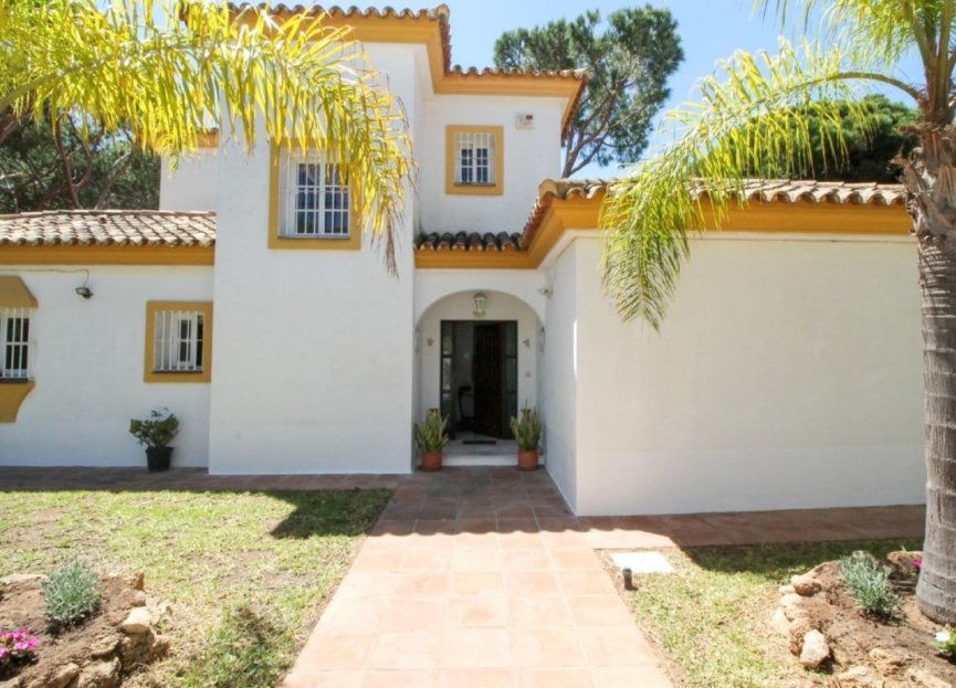 Resale - House - Detached Villa - Mijas - Calahonda