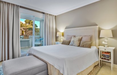 Resale - Apartment - Middle Floor Apartment - Marbella - Nueva Andalucia