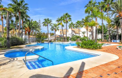 Resale - House - Semi-Detached House - Marbella - The Golden Mile