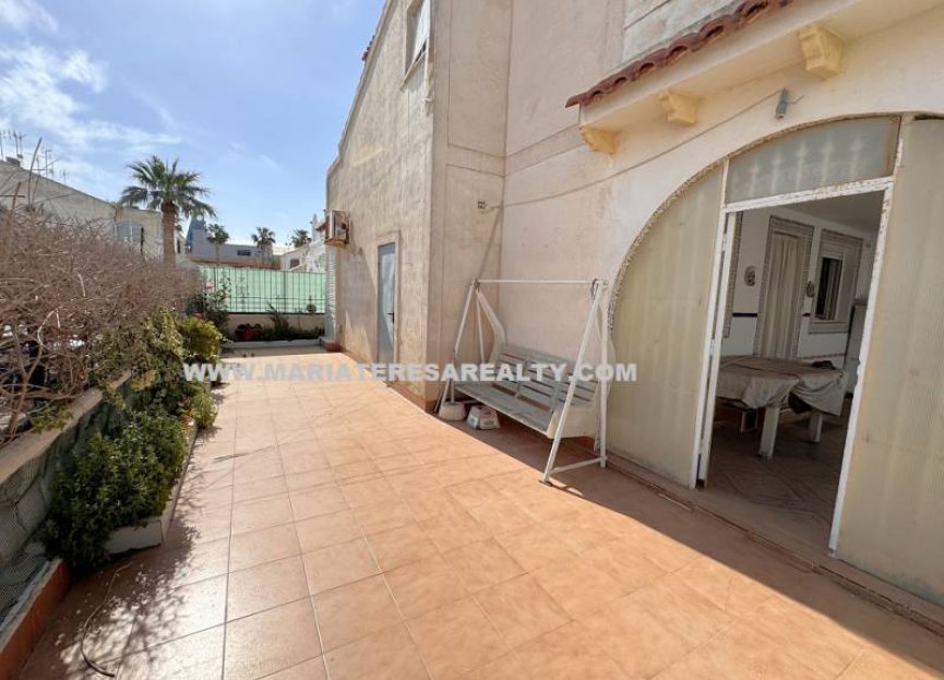 Resale - Townhouse - Los Narejos - Urb. Oasis