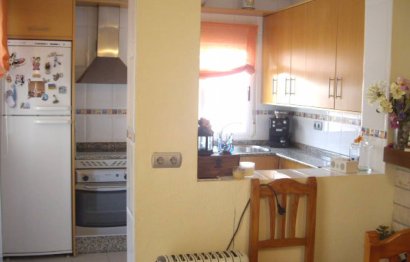 Resale - Villa - El Carmoli - Punta Brava