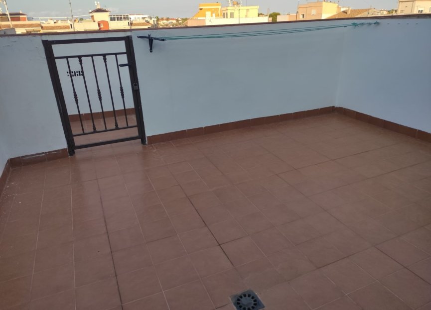 Resale - Apartment - Los Alcazares