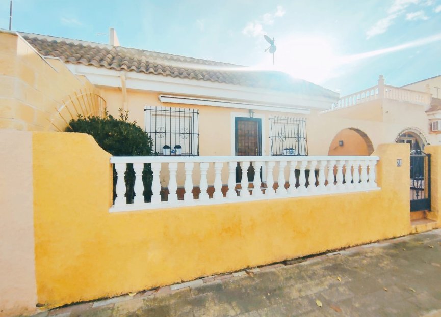 Resale - Townhouse - Los Alcazares - Oasis