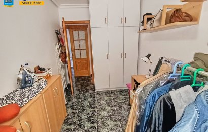 Resale - Apartment - Aguilas - - Centro  -