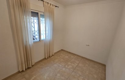 Resale - Villa - Aguilas - Center