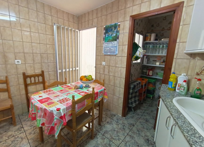 Resale - Apartment - Aguilas - Center