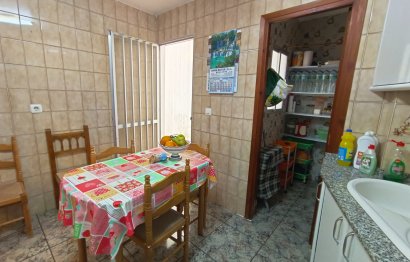 Resale - Apartment - Aguilas - Center