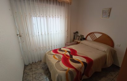 Resale - Apartment - Aguilas - Center