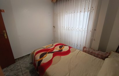 Resale - Apartment - Aguilas - Center