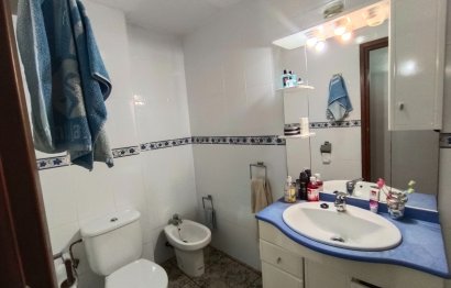 Resale - Apartment - Aguilas - Center