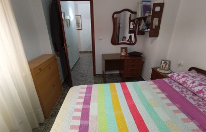 Resale - Apartment - Aguilas - Center