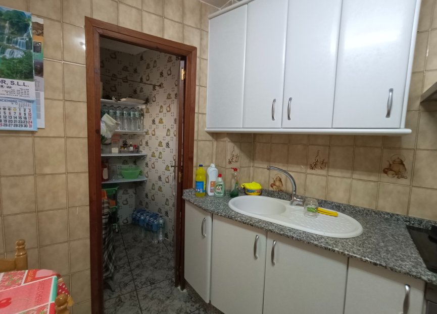 Resale - Apartment - Aguilas - Center