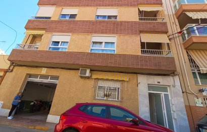 Resale - Apartment - Aguilas - Center