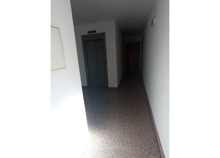 Resale - Apartment - Aguilas - Center