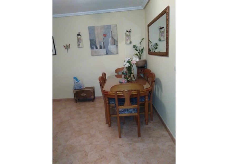 Resale - Apartment - Aguilas - Center