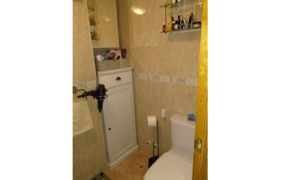 Resale - Apartment - Aguilas - Center