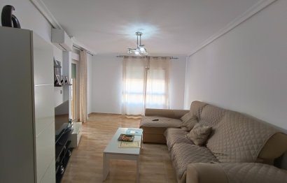 Resale - Apartment - Aguilas - Center