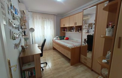 Resale - Apartment - Aguilas - Center