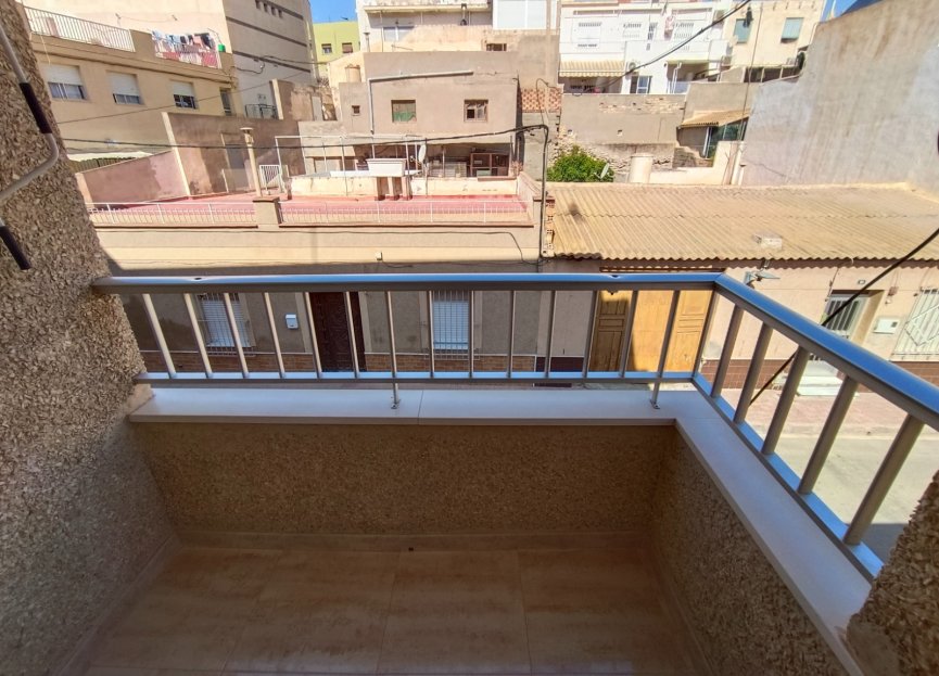 Resale - Apartment - Aguilas - Center