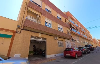 Resale - Apartment - Aguilas - Center