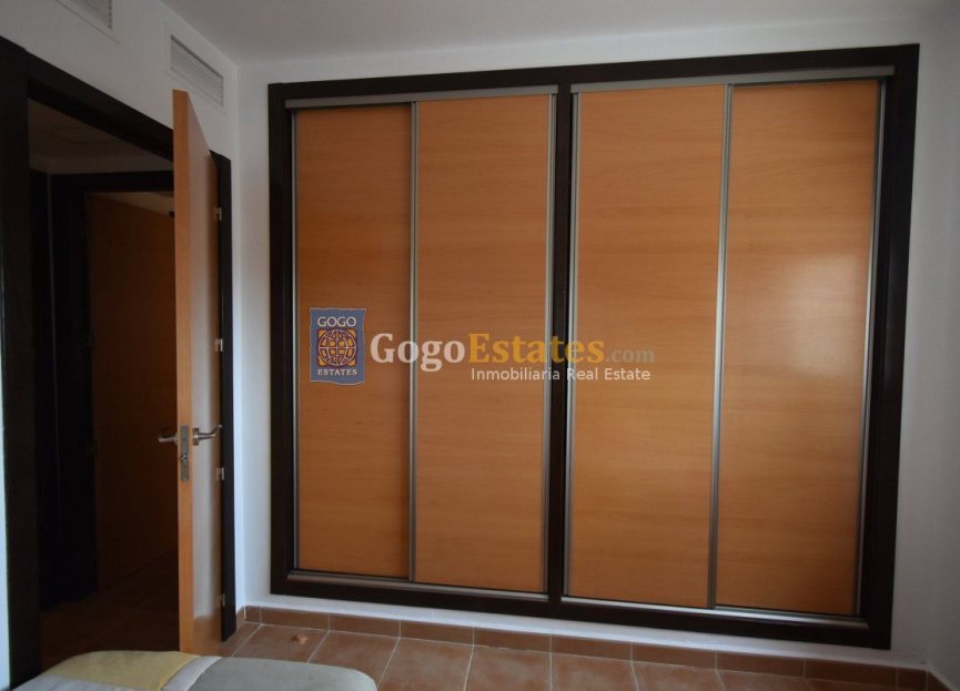 Resale - Apartment - Aguilas