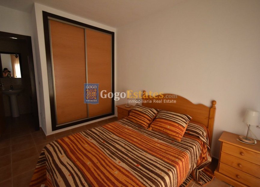 Resale - Apartment - Aguilas