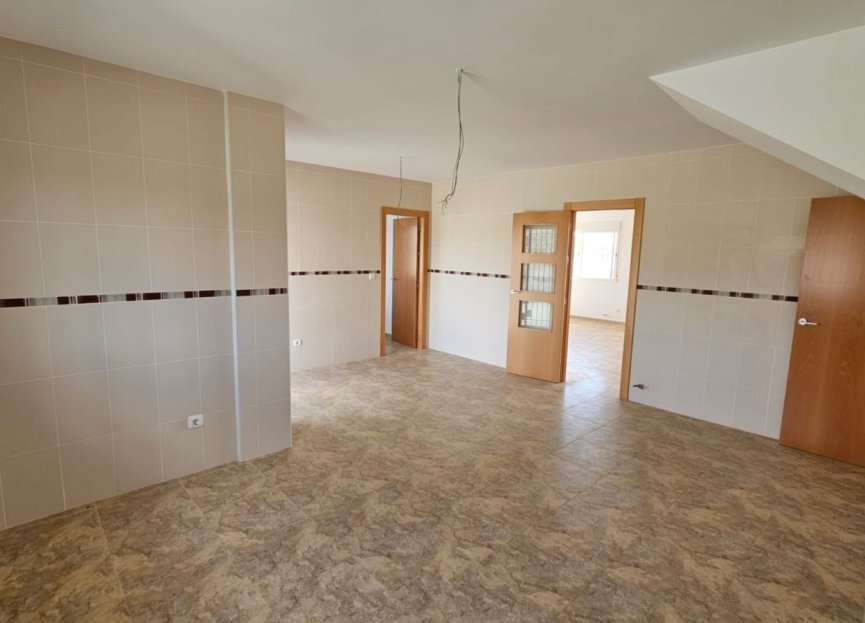 Resale - Villa - Lorca