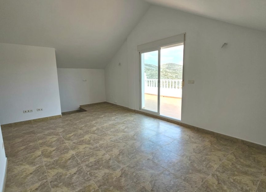 Resale - Villa - Lorca