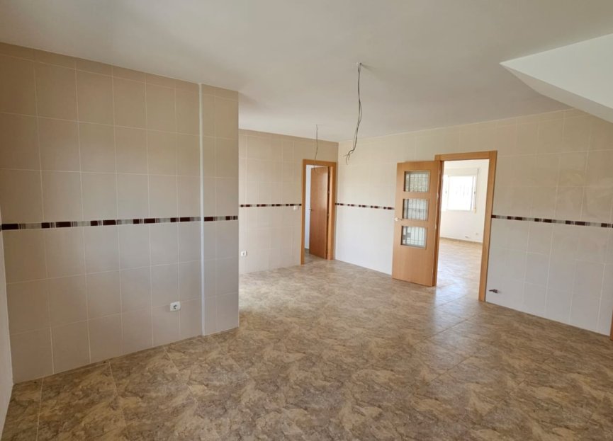 Resale - Villa - Lorca