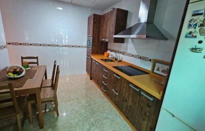 Resale - Villa - Aguilas - Center