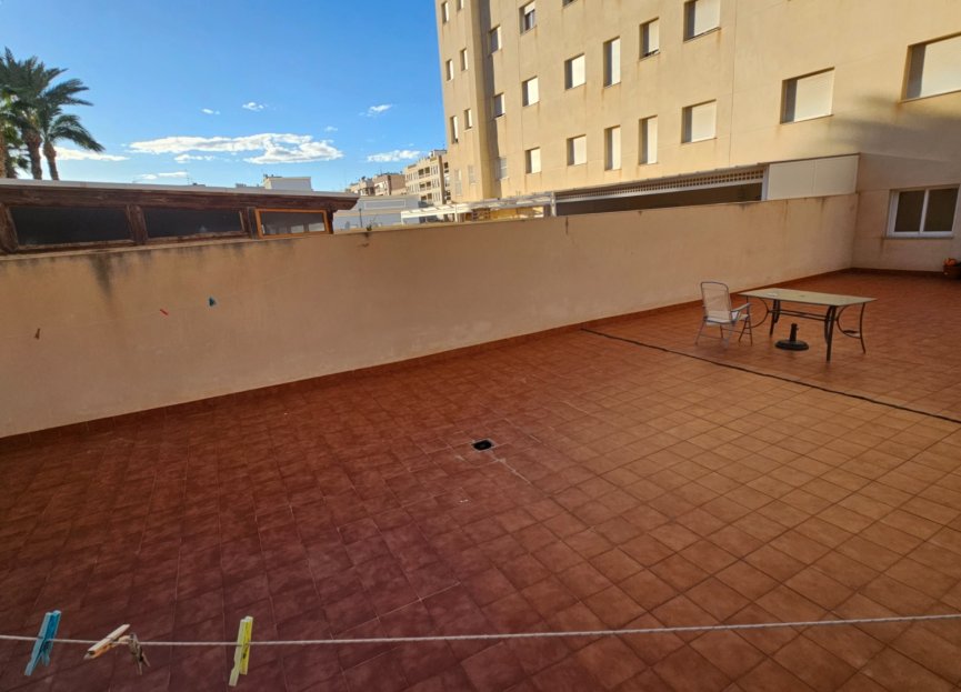 Resale - Apartment - Aguilas - Center