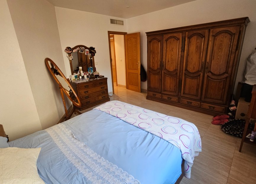 Resale - Apartment - Aguilas - Center