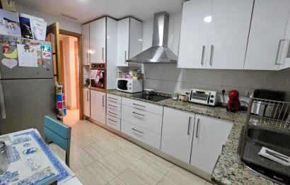 Resale - Apartment - Aguilas - Center