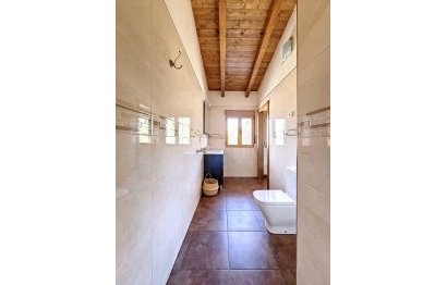 Resale - Country House - Yecla