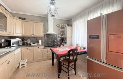 Resale - Villa - Los Urrutias - El Carmoli