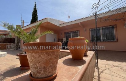 Resale - Villa - Los Urrutias - El Carmoli