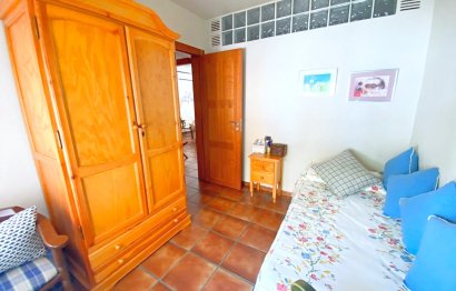 Resale - Villa - Los Alcazares