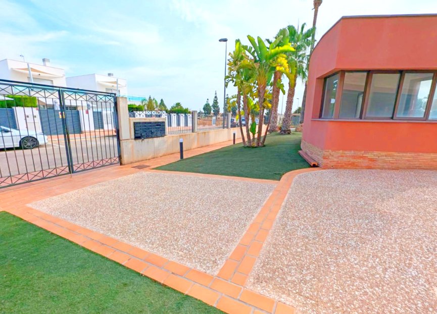 Resale - Apartment - Los Alcazares - Lomas del Rame