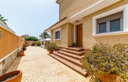 Resale - Villa - San Javier