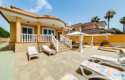 Resale - Villa - San Javier