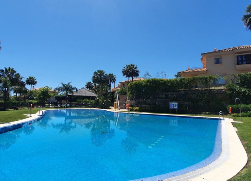 Resale - House - Riviera del Sol