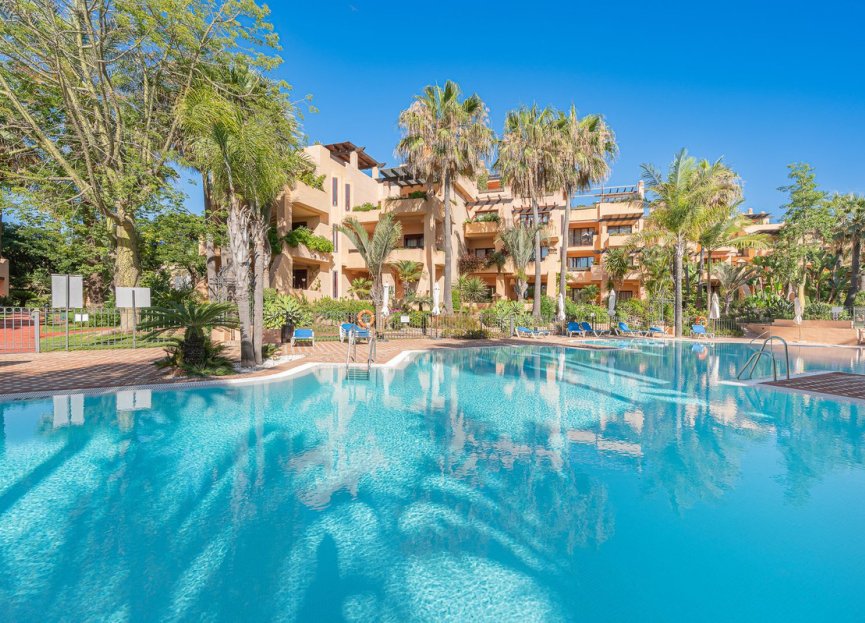 Resale - Apartment - Middle Floor Apartment - Marbella - San Pedro De Alcantara