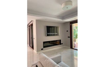 Resale - House - Detached Villa - Marbella - Puerto Banús