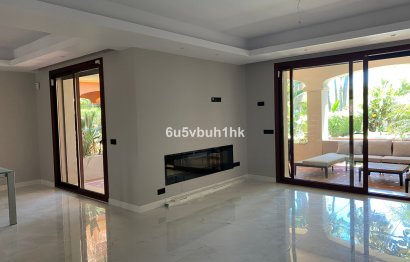 Resale - House - Detached Villa - Marbella - Puerto Banús