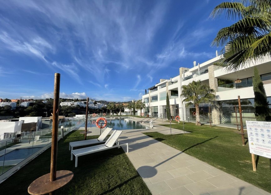 Resale - Apartment - Penthouse - Marbella - Artola