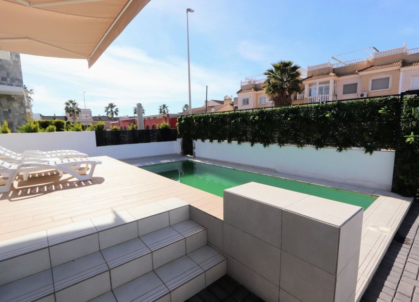 Resale - House - Detached Villa - Los Alcazares - Los Alcazares Centro