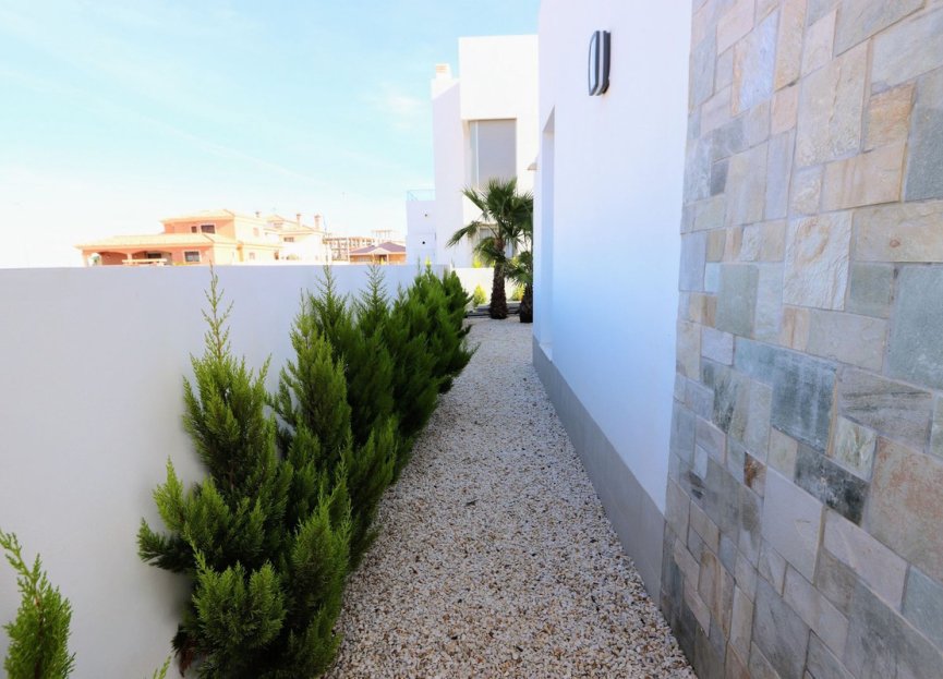 Resale - House - Detached Villa - Los Alcazares - Los Alcazares Centro