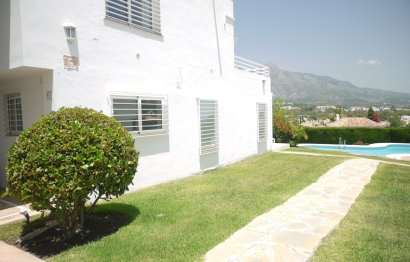 Resale - Apartment - Duplex - Marbella - Nueva Andalucia