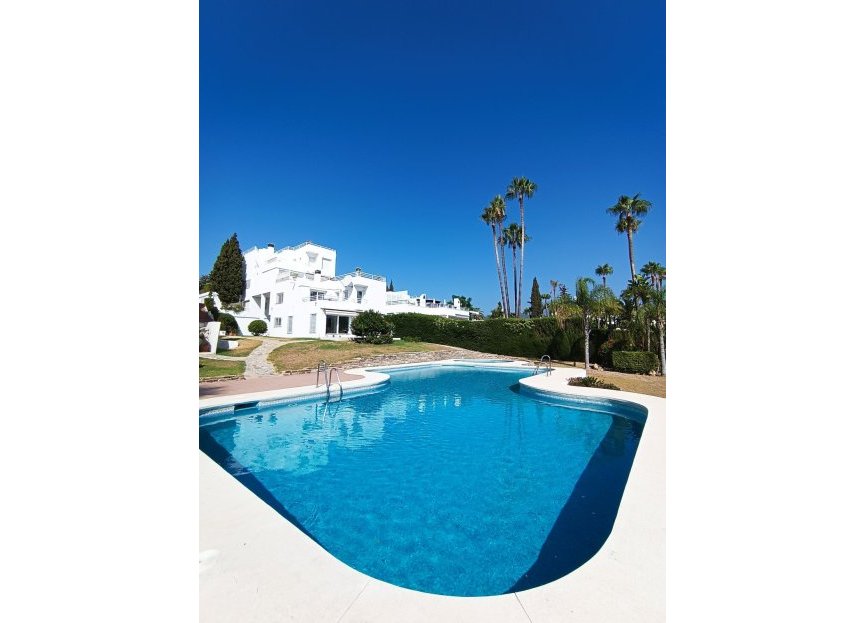 Resale - Apartment - Duplex - Marbella - Nueva Andalucia